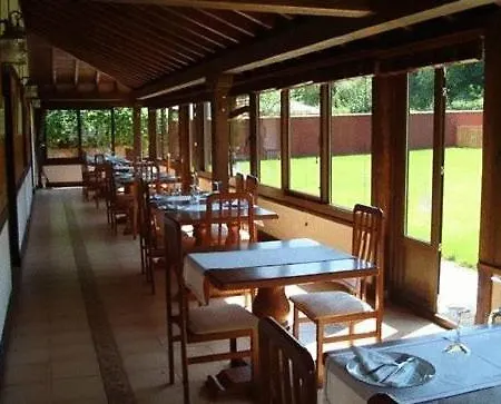 ゲストハウス Restaurante Prada A Tope 3*